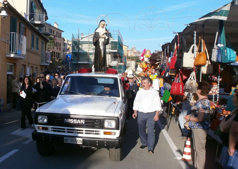 Festa di Santa Rita, domenica la fiera